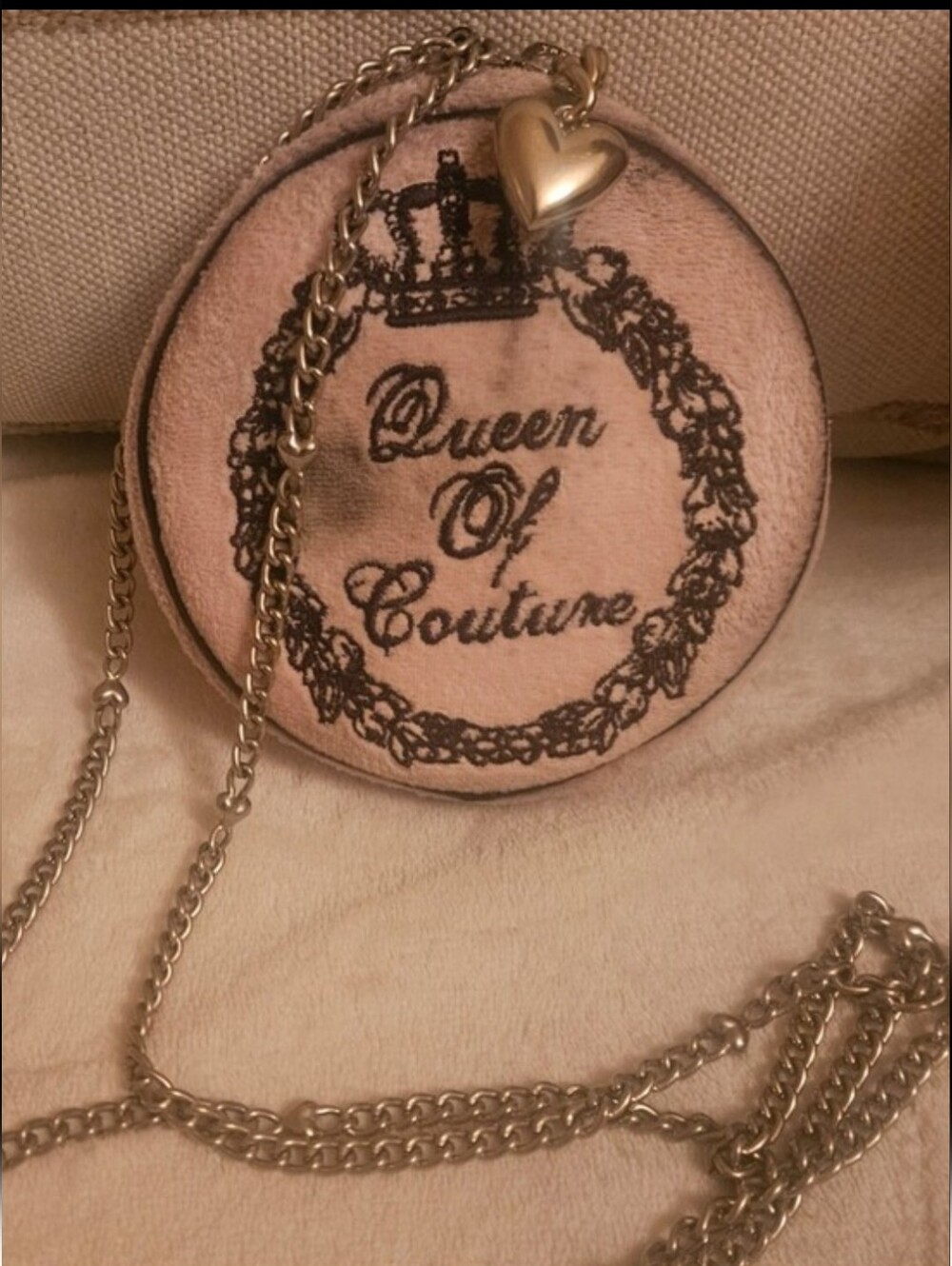 Juicy Couture 2004 Queen Of Couture Pink Terry Cloth Circular Canteen Crossbody - Picture 8 of 8
